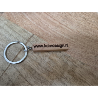 Houten sleutelhanger met naam